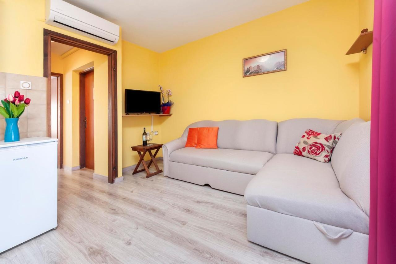 Apartments Adria Rovinj Zewnętrze zdjęcie